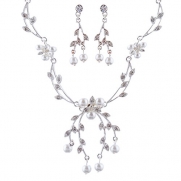 ACCESSORIESFOREVER Bridal Wedding Prom Jewelry Set Crystal Rhinestone Floral Pearl Necklace Silver