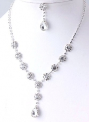 Silver with Clear Crystal Rhinestones Flower and Teardrop Necklace and Earring Set Fashion Jewelry